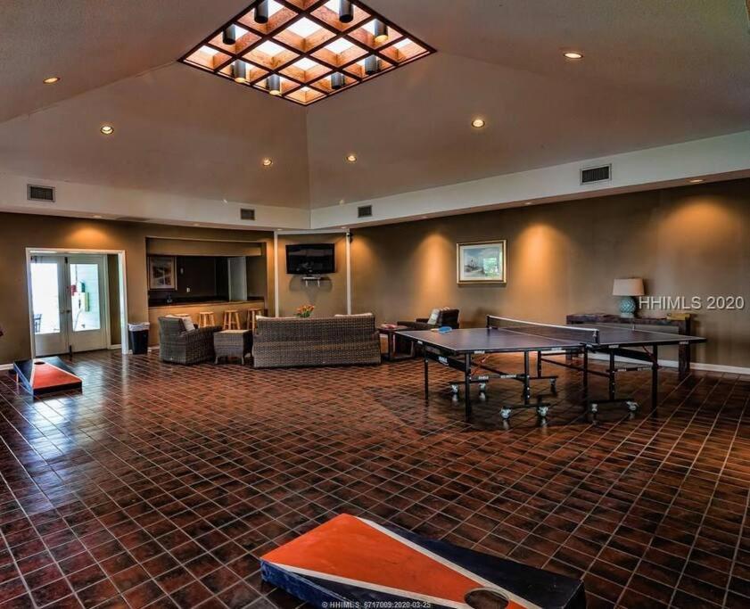 Cute 2 Bedroom, 2 Bath Condo At Folly Field Beach Hilton Head Island Buitenkant foto