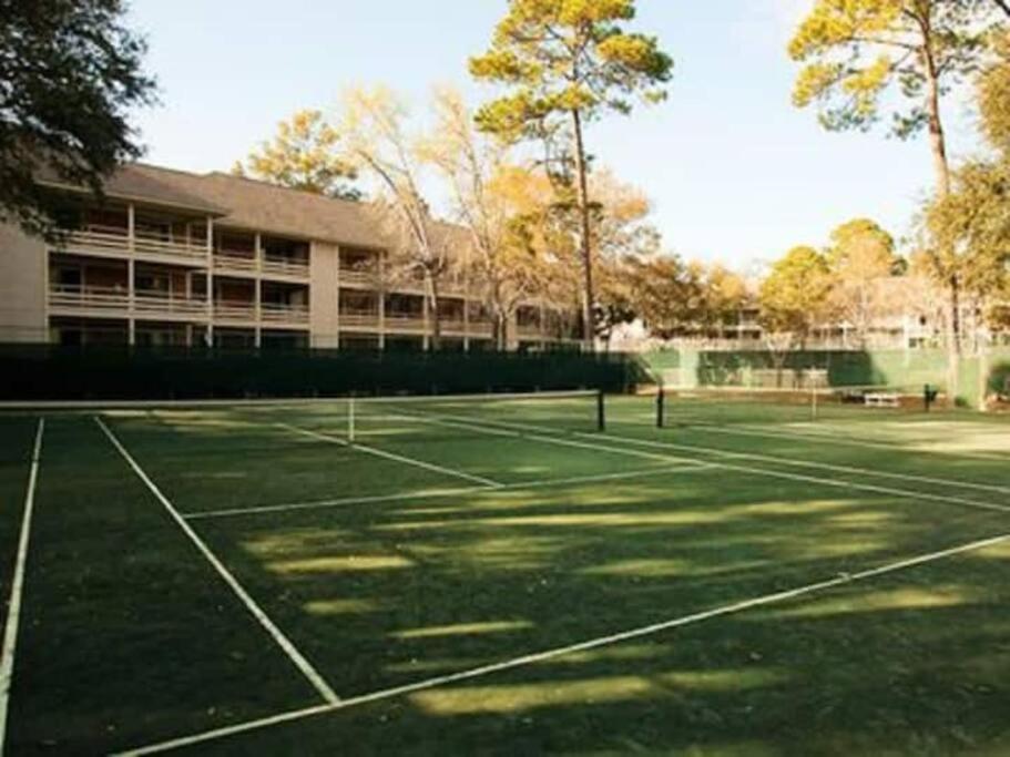 Cute 2 Bedroom, 2 Bath Condo At Folly Field Beach Hilton Head Island Buitenkant foto